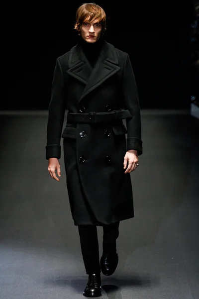 Look 18